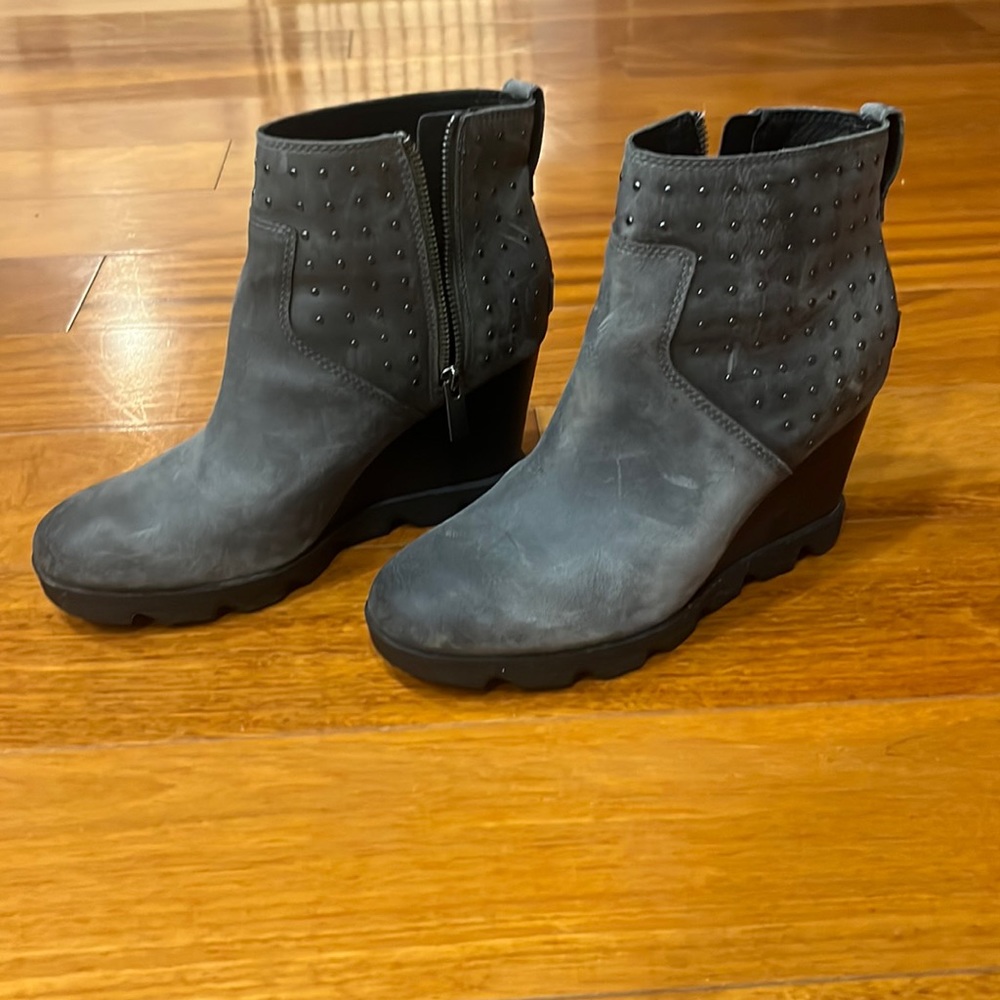 Sorel booties